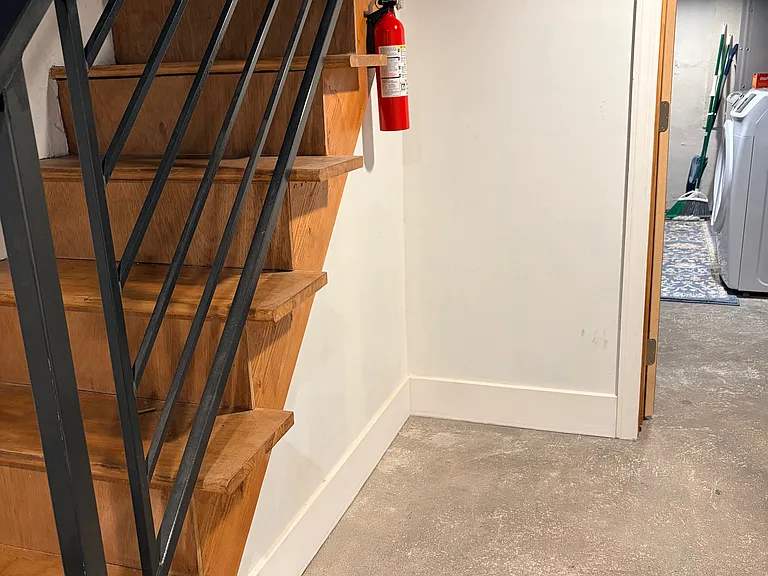 2408 S Darien St — Photo 19