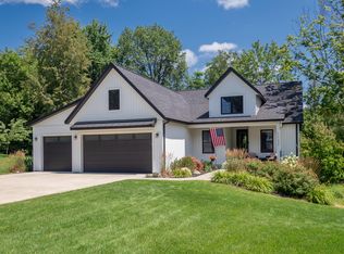 1132 Hawkins Ct, Kalamazoo, MI 49009