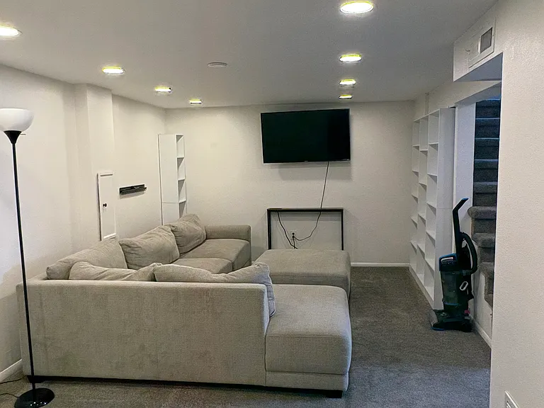 842 N 200 E — Photo 10