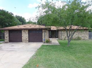 701 Cedar Oaks Ln, Harker Heights, TX 76548