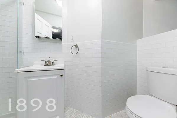 Rented by A&E Real Estate Management | media 4