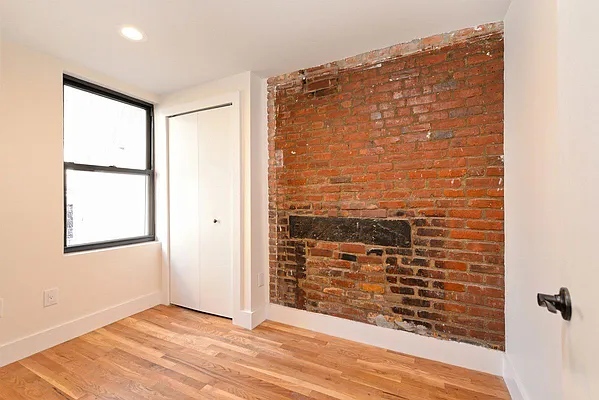 Rented by Dalan Rentals | media 18