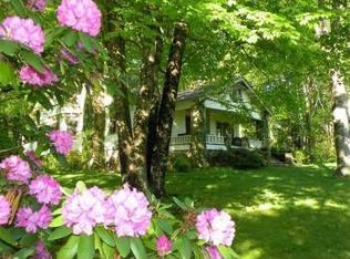 123 Mitchell Dr, Lookout Mountain, TN 37350