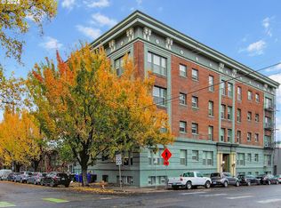 1631 NW Everett St APT 100, Portland, OR 97209
