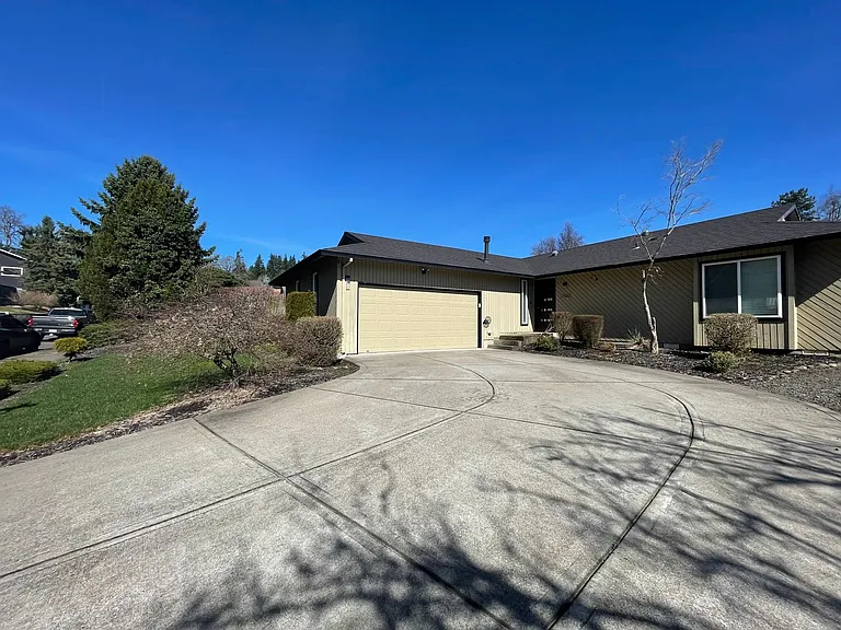 12956 SE 126th Ave — Photo 53