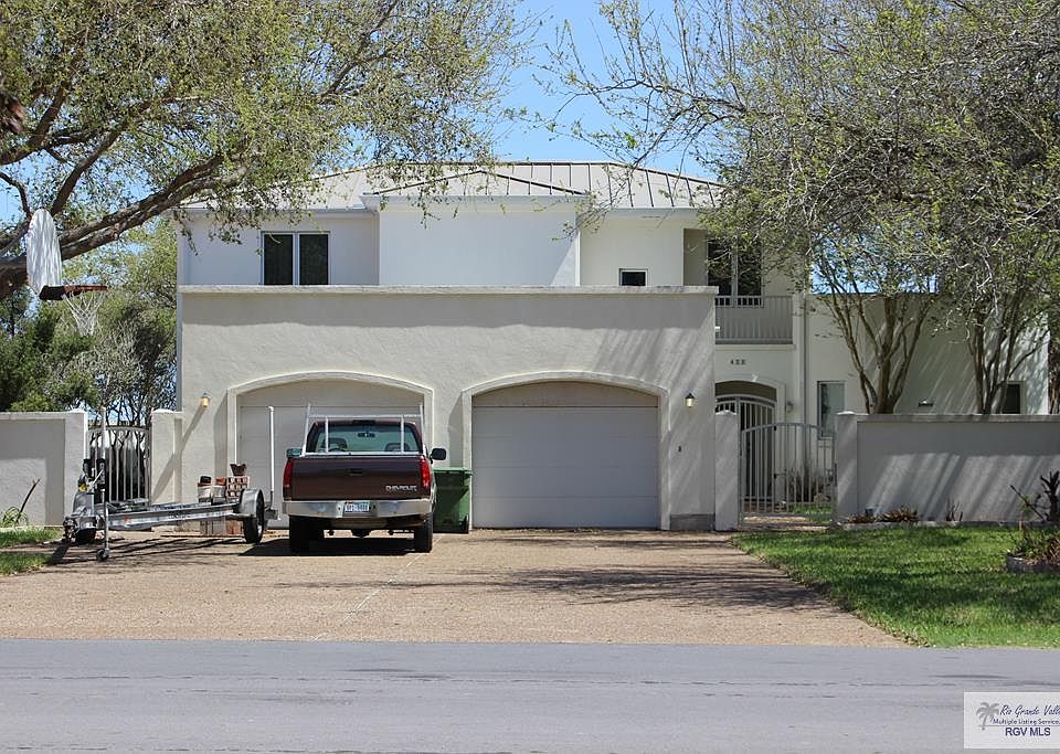 1st image of 408 Beach Blvd #13