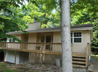 2456 Winding Way, Tobyhanna, PA 18466