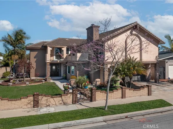 4151 Trumbull Dr, Huntington Beach, CA 92649