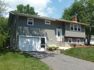 4 Stanford Cir, Milford, MA 01757