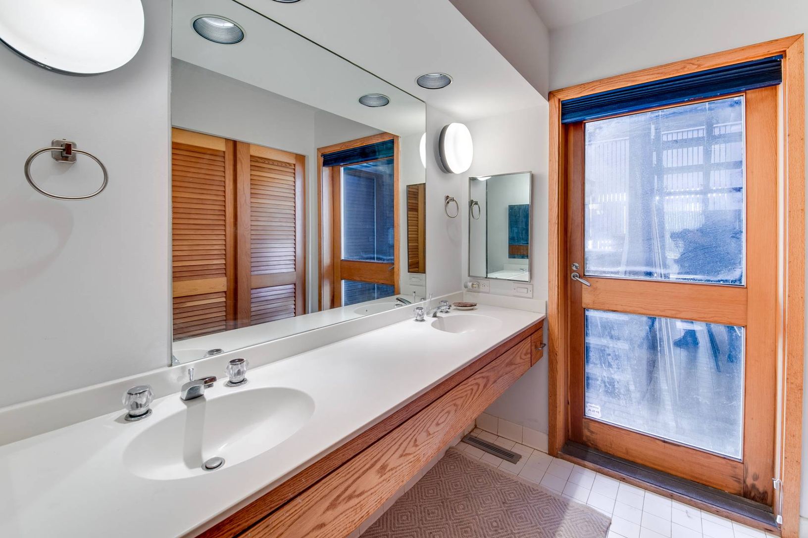 11 Dune Alpin Dr North in East Hampton Out East