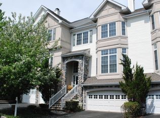 37 Winding Rdg, Oakland, NJ 07436