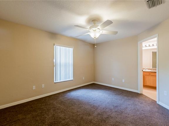 4th image of 804 New Hampshire Ave