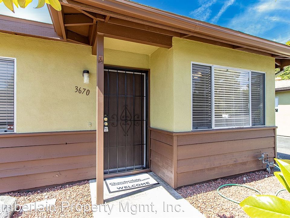 1st image of 3670 Campus Dr