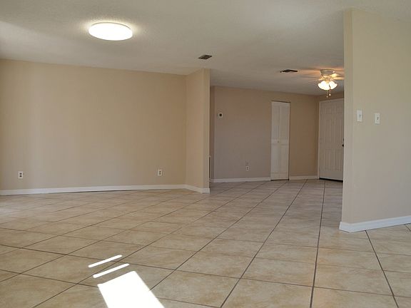 5th image of 9035 Cochise Ln