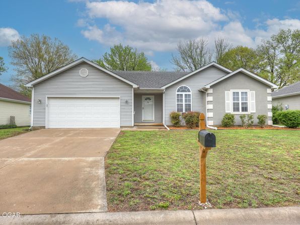 1309 Skyline Dr