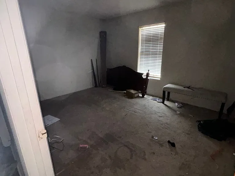 Feemster Lake Apartments — Photo 12
