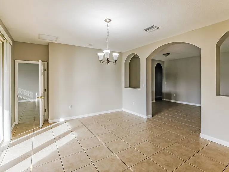 20370 SW 129th Pl — Photo 7