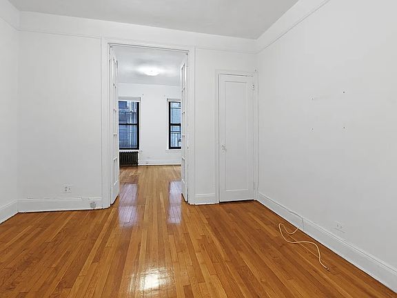 3rd image of 207 E 88th St APT 2C