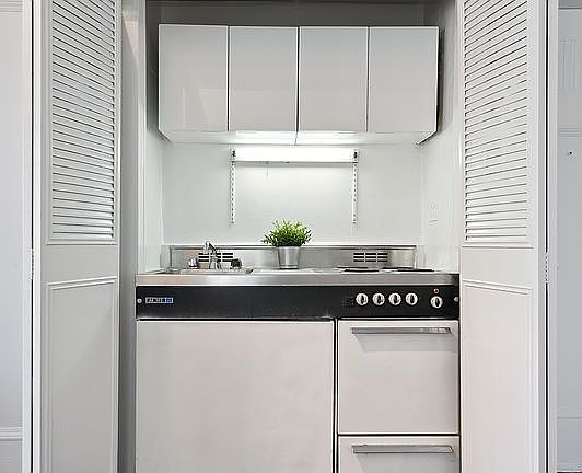 3rd image of 45 Tudor City Pl APT 1518