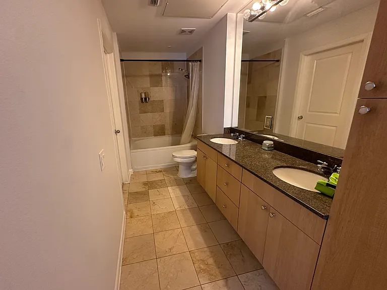 3505 Sage Rd #906 — Photo 3