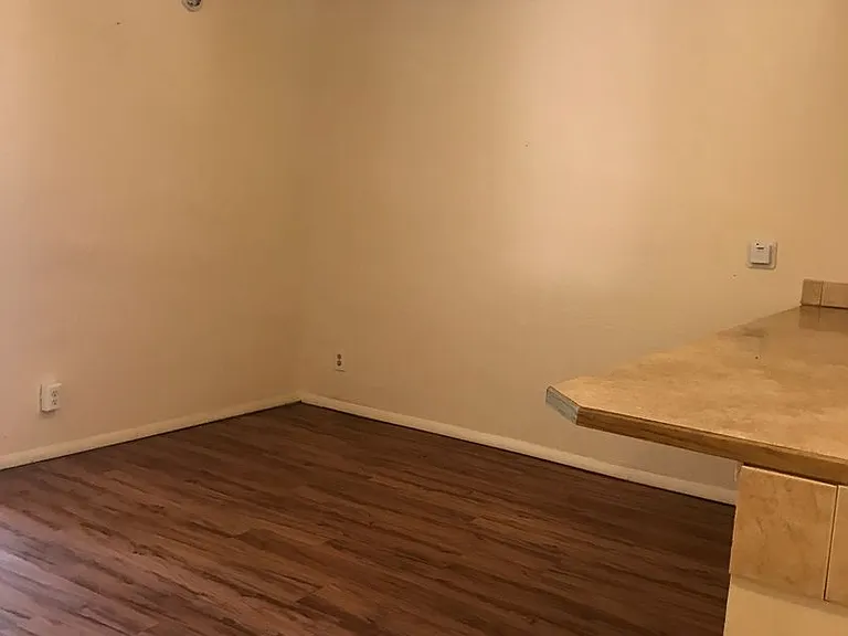 1065 University Ave #108 — Photo 1