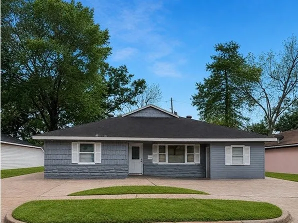 1110 Lafferty Rd, Pasadena, TX 77502