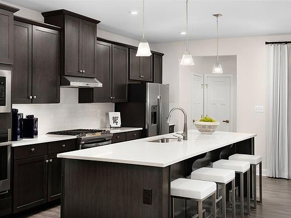 Kitchen (white cabinets)