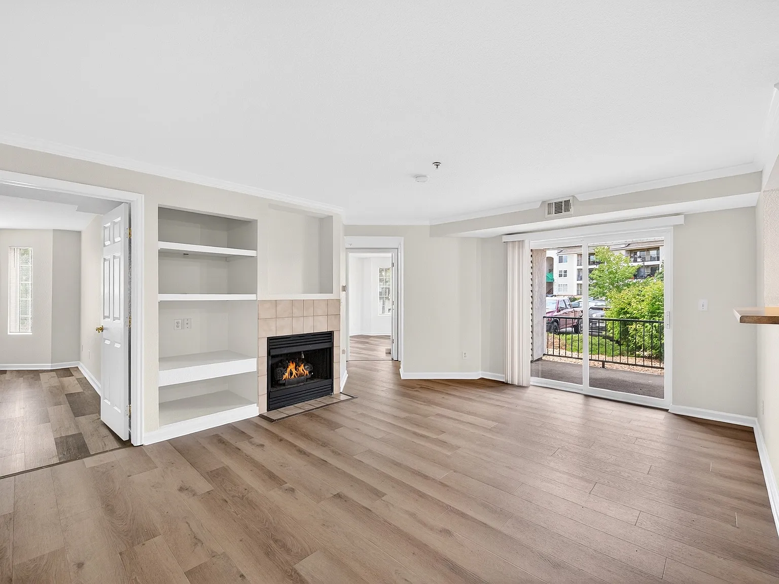 3 bed, 1264 sqft, $1,800 — Photo 3