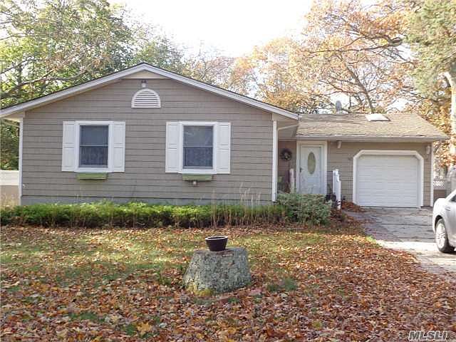 1st image of 4 Denise Ct