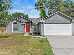 3911 Union Pacific Dr E, Jacksonville, FL 32246