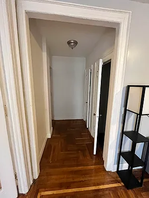 Rented by Space Real Estate | media 19