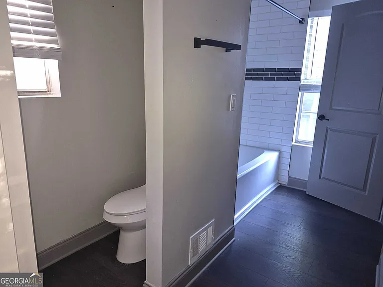 1020 Hampton Hill Ct — Photo 34