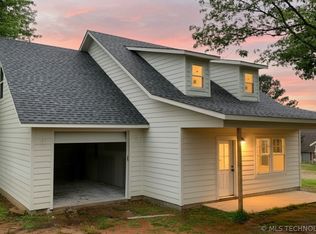 1867 Rockford Drive Dr, Eufaula, OK 74432