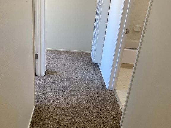 4th image of 65 Hemlock Ave APT 16