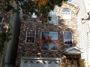 22 Jefferson Ave, Jersey City, NJ 07306
