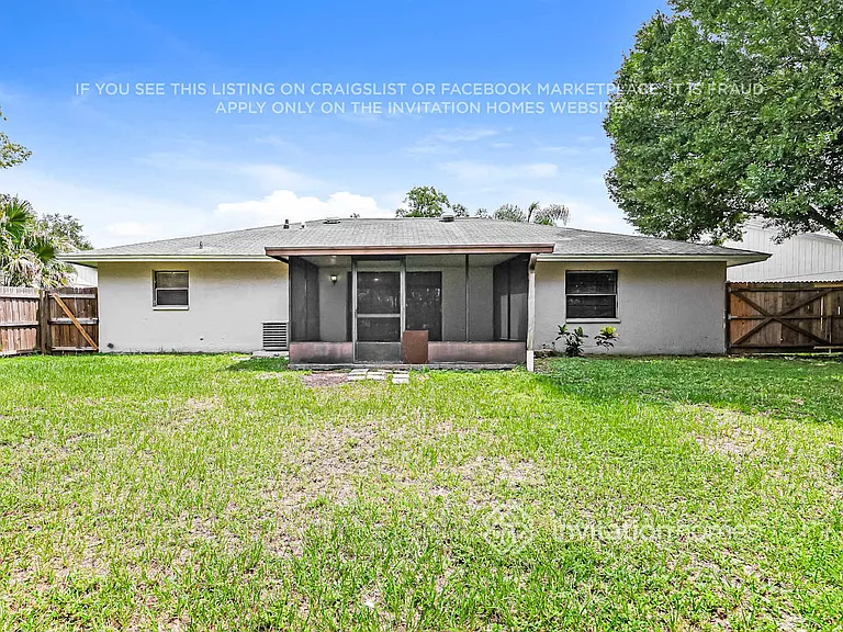 1517 Kestrel Way — Photo 16