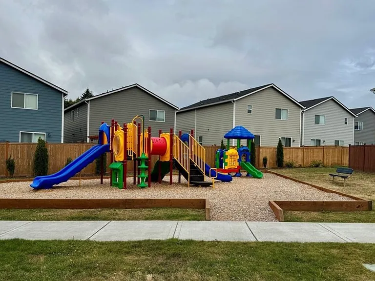 9155 Candytuft Dr SE — Photo 31