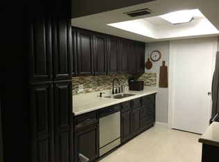 331 Pineview Rd, Tequesta, FL 33469