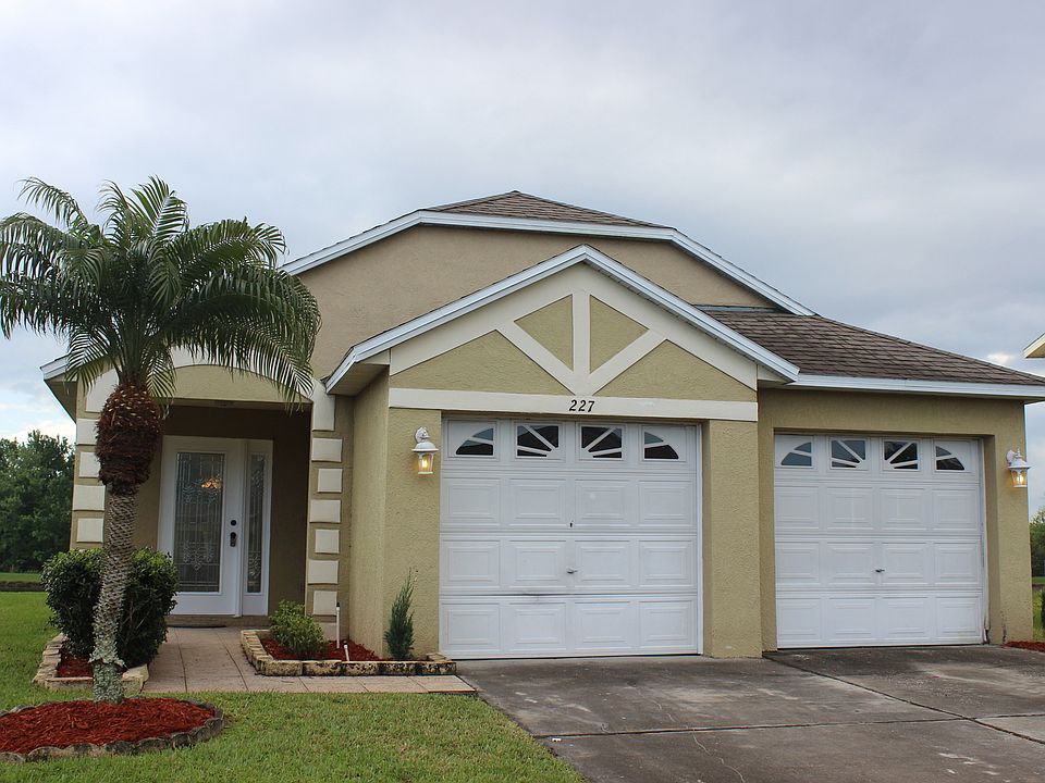 2nd image of 227 Southbridge Cir