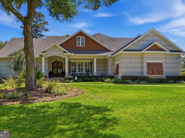 238 Harbor Pointe Dr, Brunswick, GA 31523