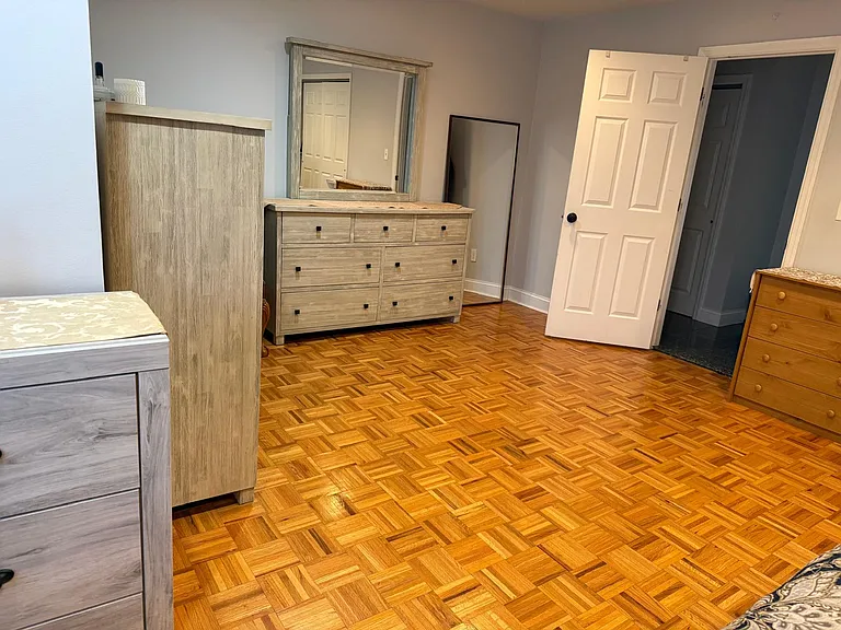 6415 Liberty Ave #B — Photo 10