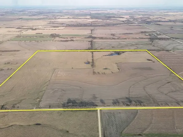 165 Jay Rd, Yates Center, KS 66783