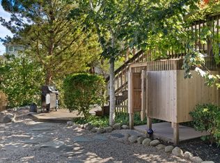 10 Snows Ln #1C, Provincetown, MA 02657