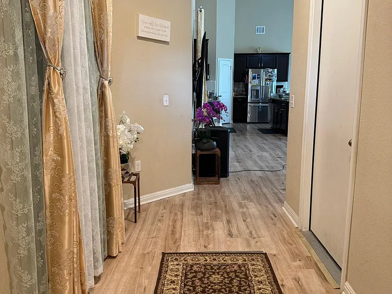113 Queen Anne Dr — Photo 7