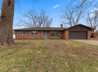 53 Magnolia Dr, Belleville, IL