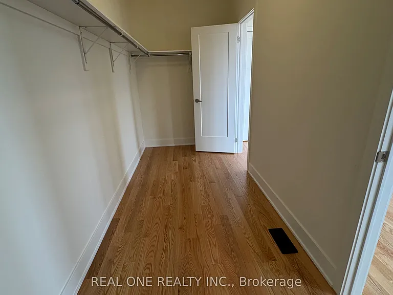 75 Robert Eaton Ave — Photo 27