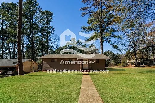 3025 Charleston Dr Photo 1