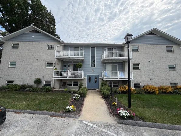 17 Warren Lodge Ct #1, Cockeysville, MD 21030