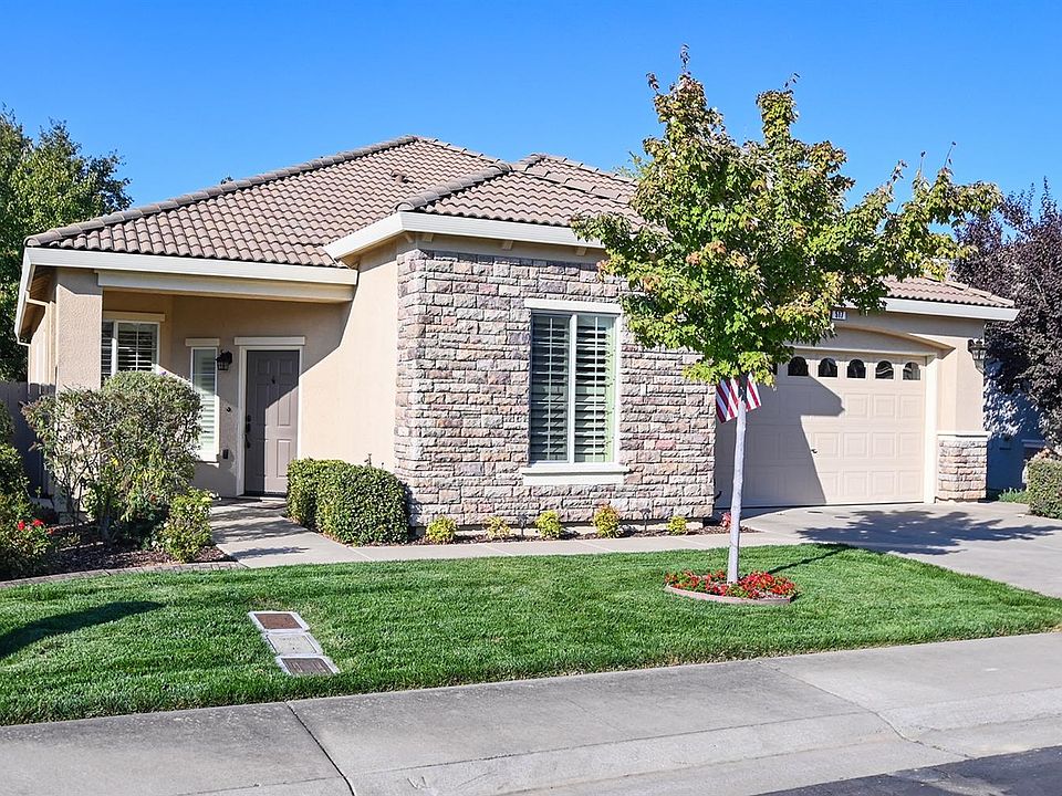1st image of 517 Aspen Grove Ct