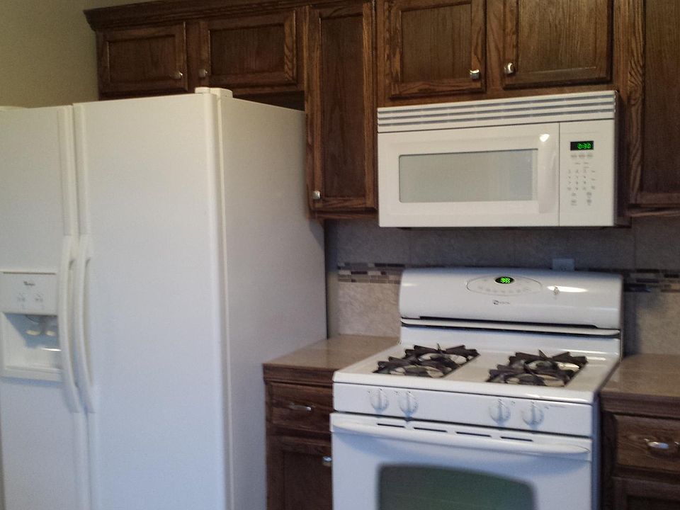 2nd image of 6006 S 33rd Ave